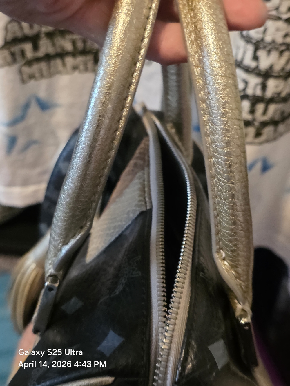 SOLD)))MCM Metallic Black Leather Small/Med Boston Bag W/ Gold and Pink Accents. - Picture 15 of 15